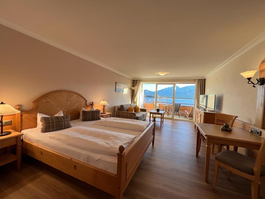 Hotel Fischer Am See Füssen Esterno foto